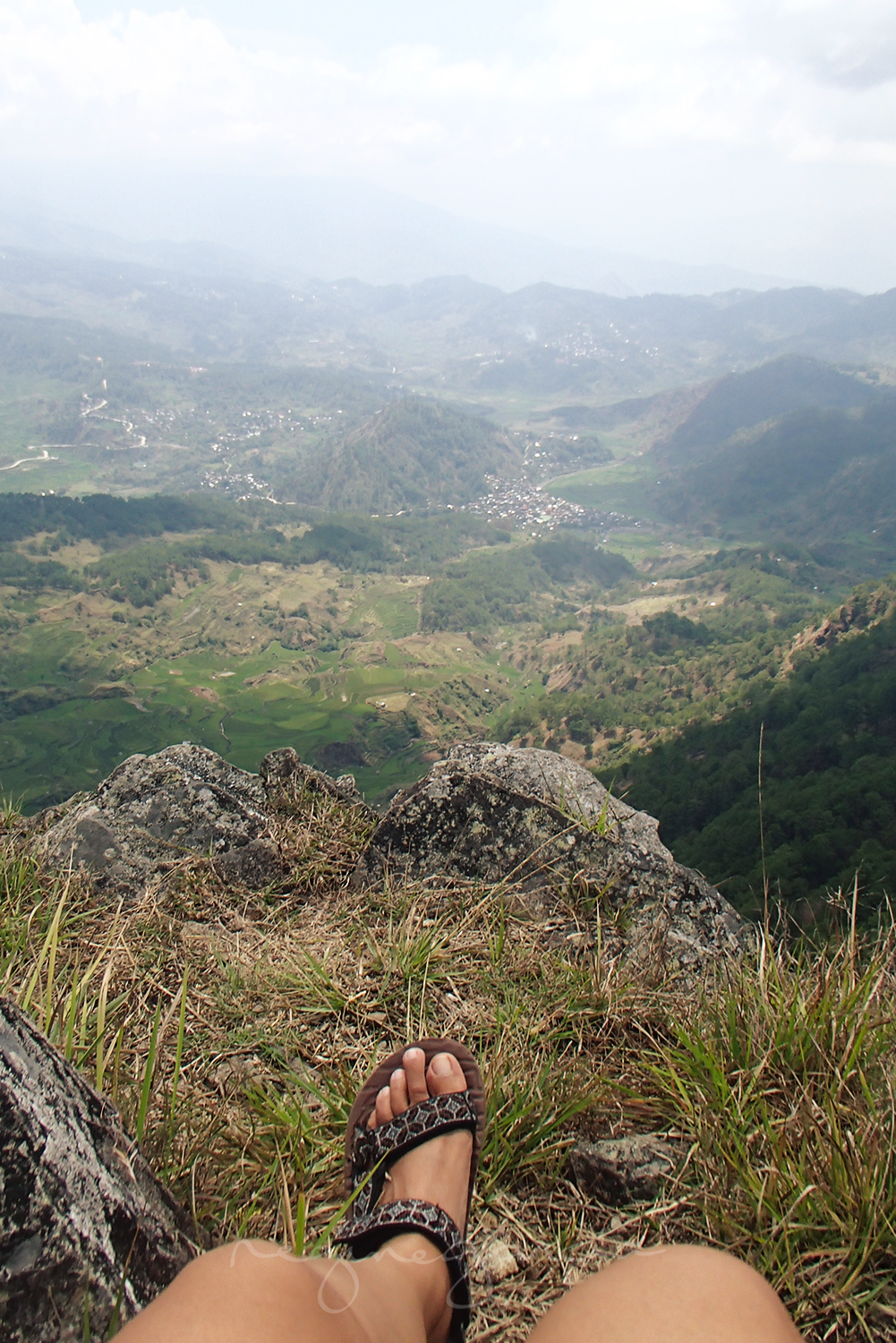 Knee-shaking view atop Mt. Polis